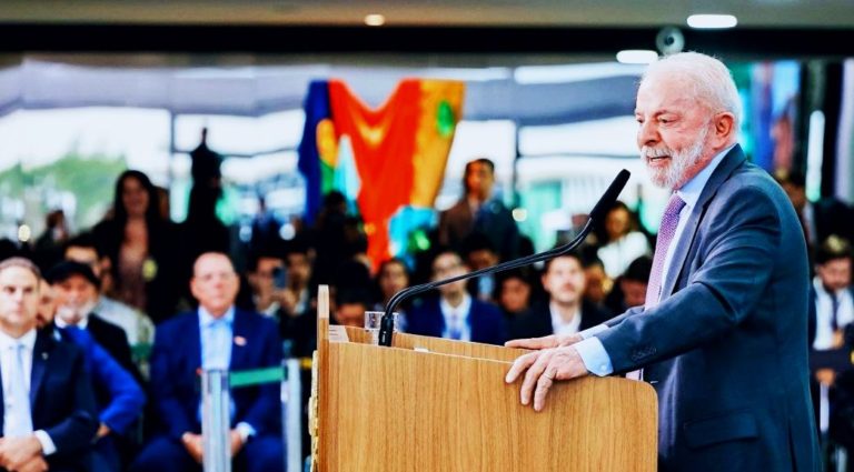 Amid tension between Venezuela and the US, Lula criticizes “foreign interventions in Latin America”