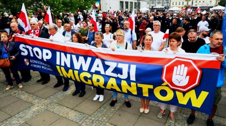 From Open Arms to Closed Doors: How Polish Politics Turned Solidarity into Suspicion