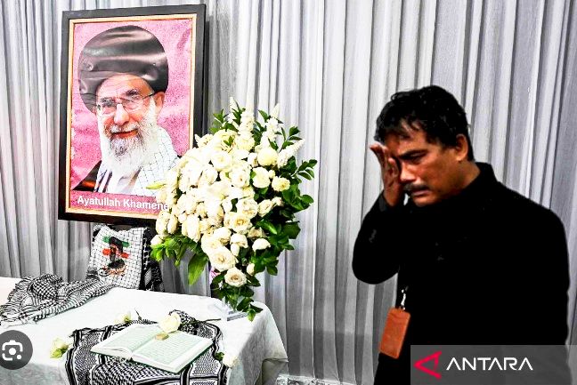 CONDOLENCES FROM FORMER PRESIDENT OF INDONESIA MEGAWATI SOEKARNOPUTRI TO THE GOVERNMENT AND THE PEOPLE OF IRAN ON THE PASSING AWAY OF HIS EMINENCE AYATOLLAH ALI KHAMEINI
