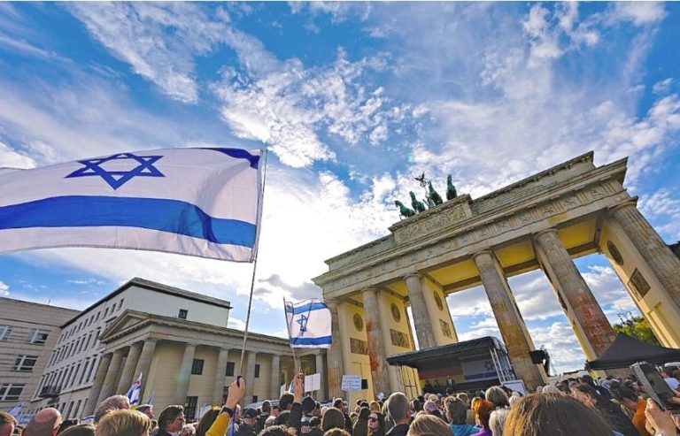 A German Journalist’s ‘Civil Death’