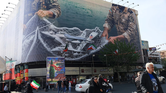 Iran signals re-closure of Hormuz as it rejects uranium transfer abroad