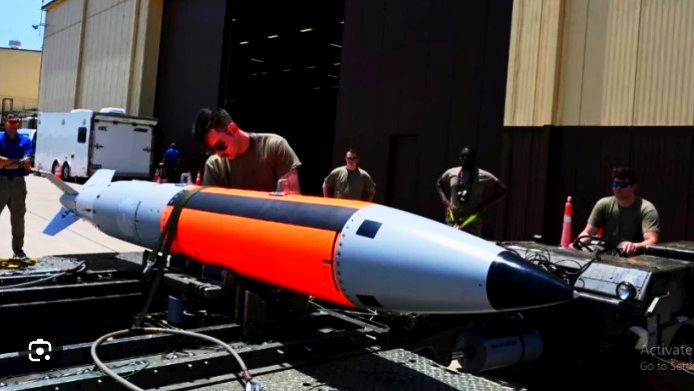 UK, France Preparing to Arm Ukraine With Nuclear Weapons – Russian Foreign Intelligence