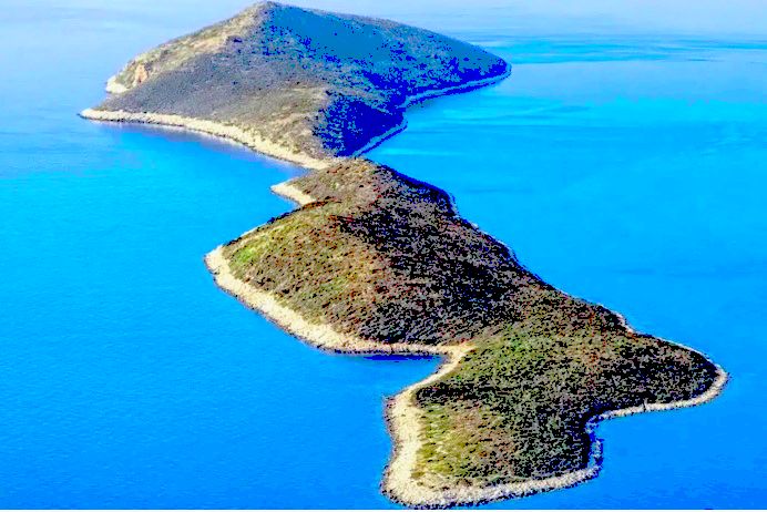 Looting a country: A Greek island for the price of an apartment