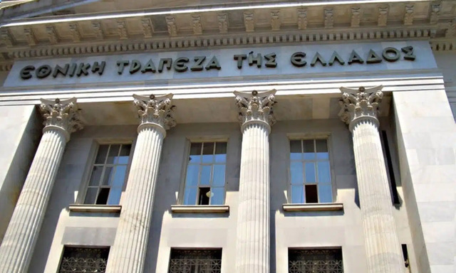Banks Boom, Workers Struggle in Greece’s Uneven Economy