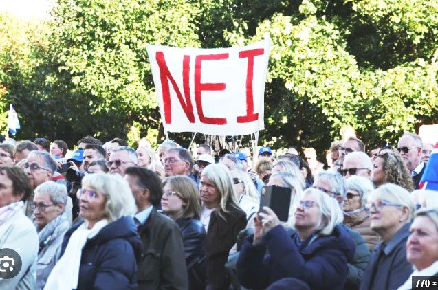 Iceland rejects EU
