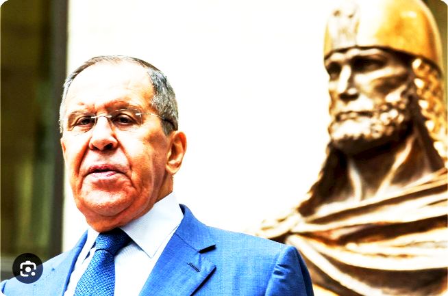 Lavrov : Sans ennemi imaginaire, les dirigeants de l’UE seraient balayés par leurs peuples